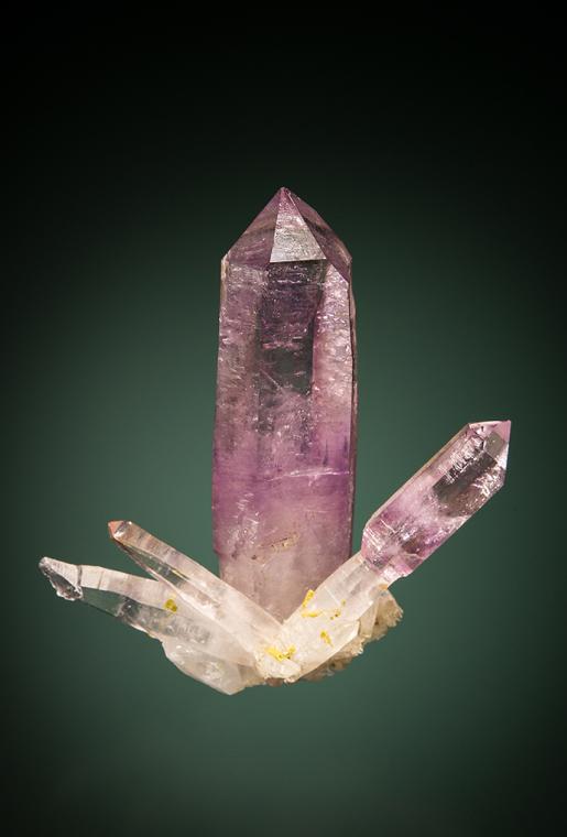 QUARTZ var. Amethyst