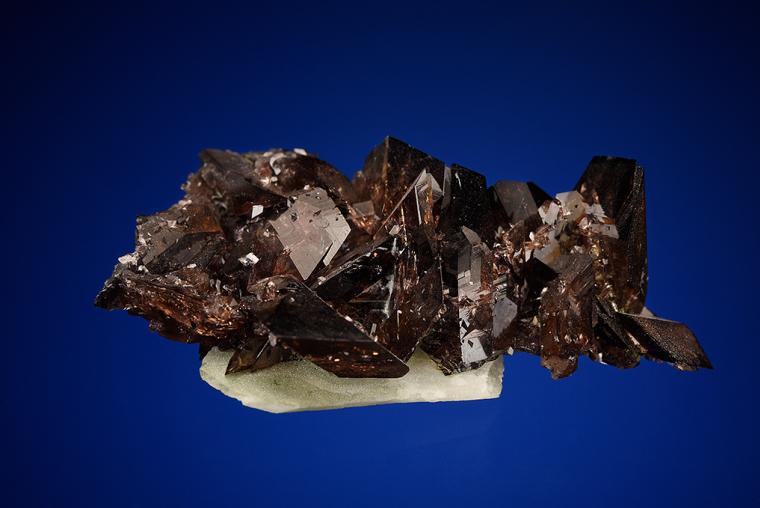 AXINITE-(Fe) on CALCITE