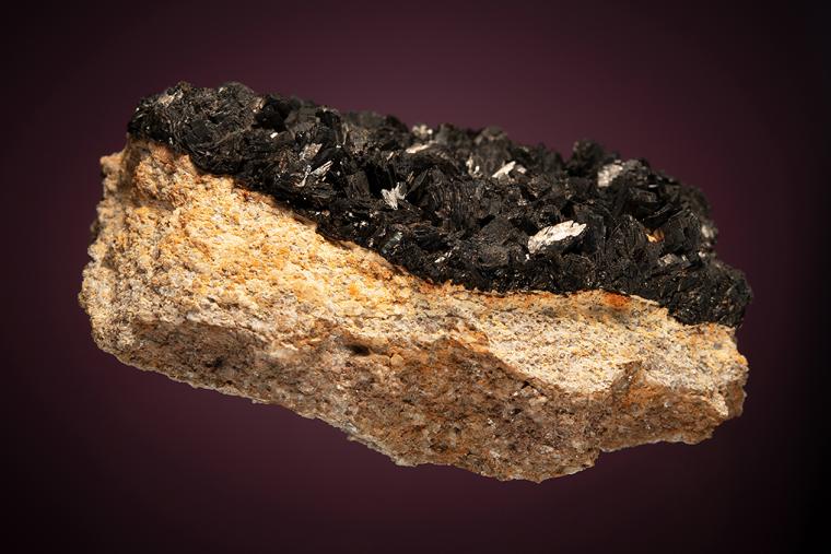 FERBERITE