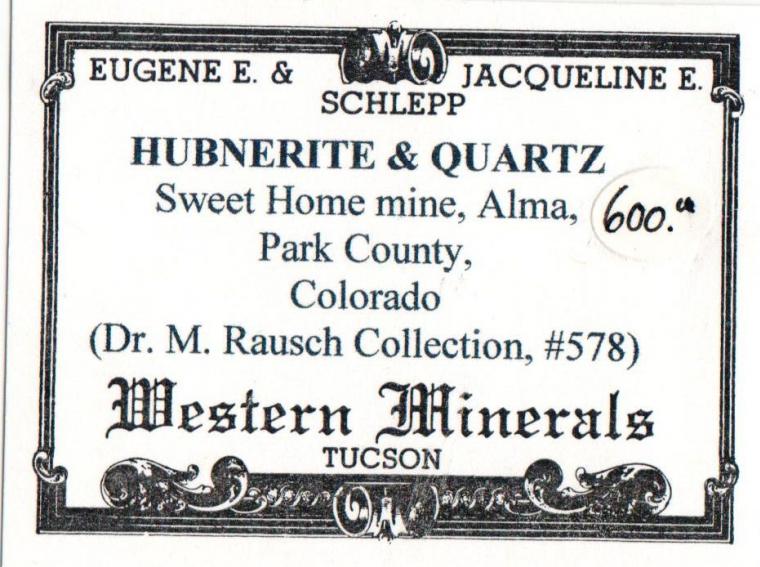 HÜBNERITE with QUARTZ