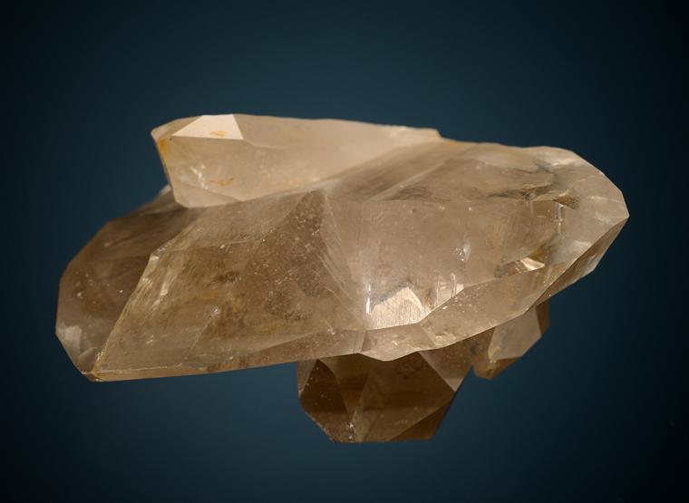 QUARTZ (Japan-law twin)