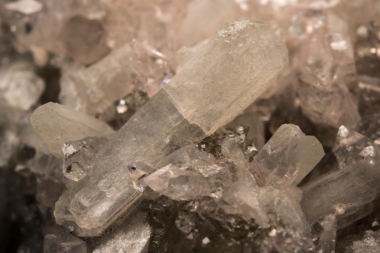 STILBITE with APOPHYLLITE