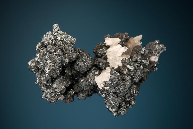 ACANTHITE with QUARTZ