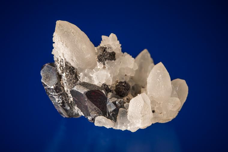 PYRARGYRITE on QUARTZ