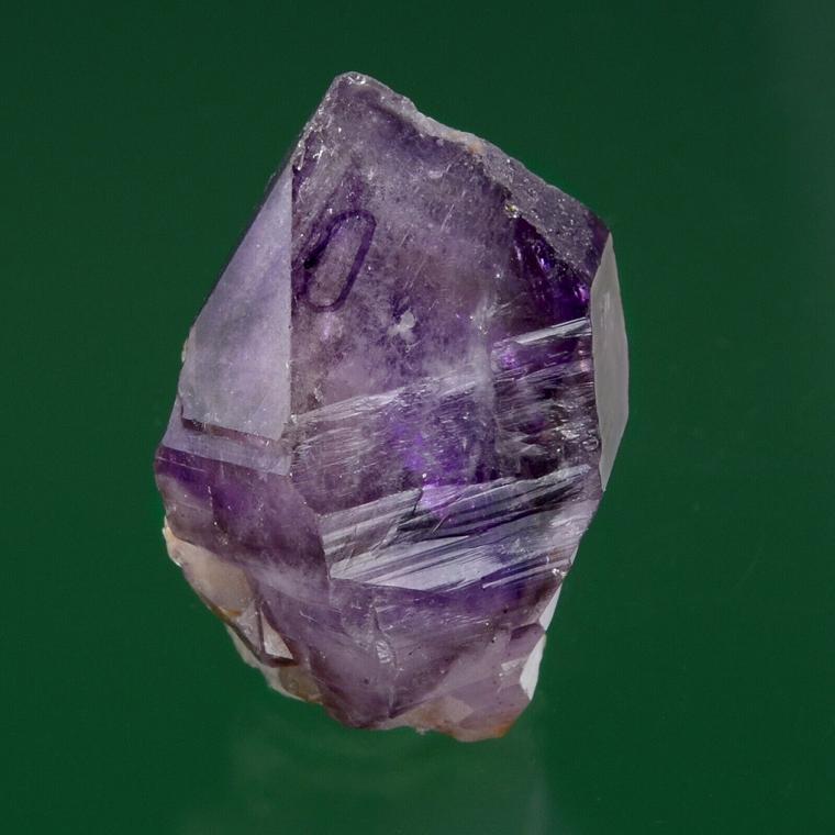 QUARTZ var. Amethyst