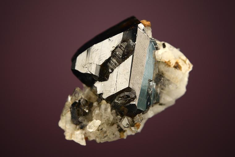 CASSITERITE on QUARTZ
