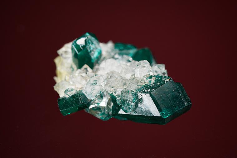 DIOPTASE with QUARTZ