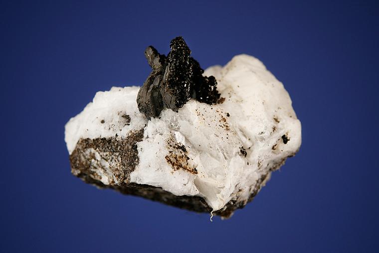 ILMENITE on CATAPLEIITE