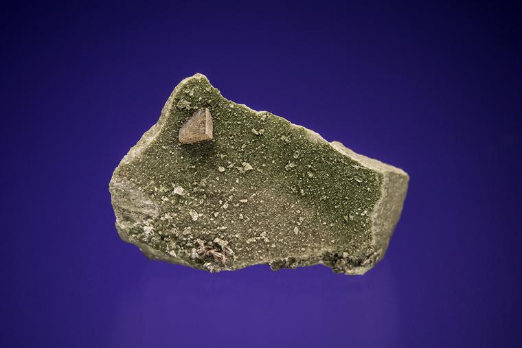 STEACYITE with LORENZENITE