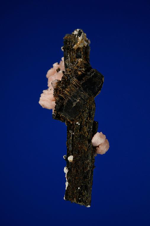 SERANDITE and ASTROPHYLLITE on AEGIRINE