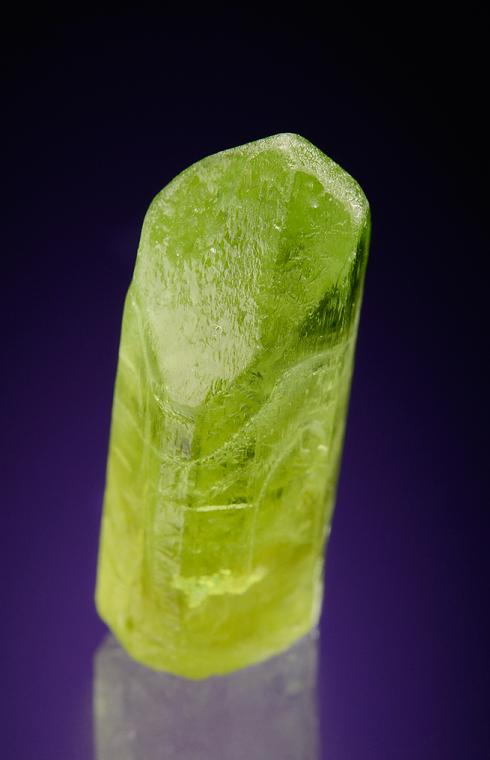 FORSTERITE var. Peridot