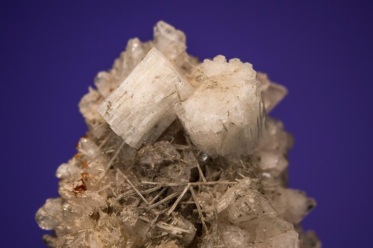 LEIFITE and ELPIDITE on ALBITE