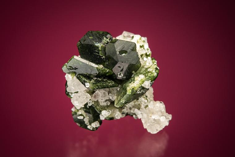 UVITE with MAGNESITE