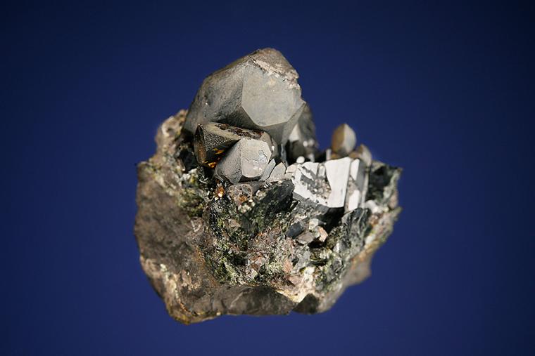 KULANITE on SIDERITE