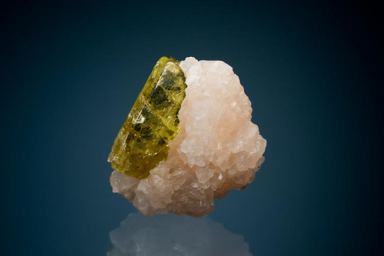 FLUORAPATITE