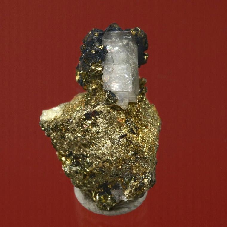 CHALCOPYRITE on FLUORAPATITE