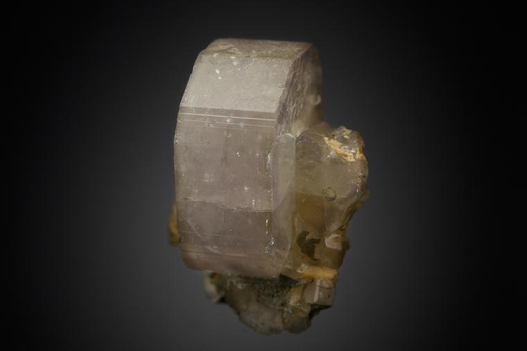 FLUORAPATITE