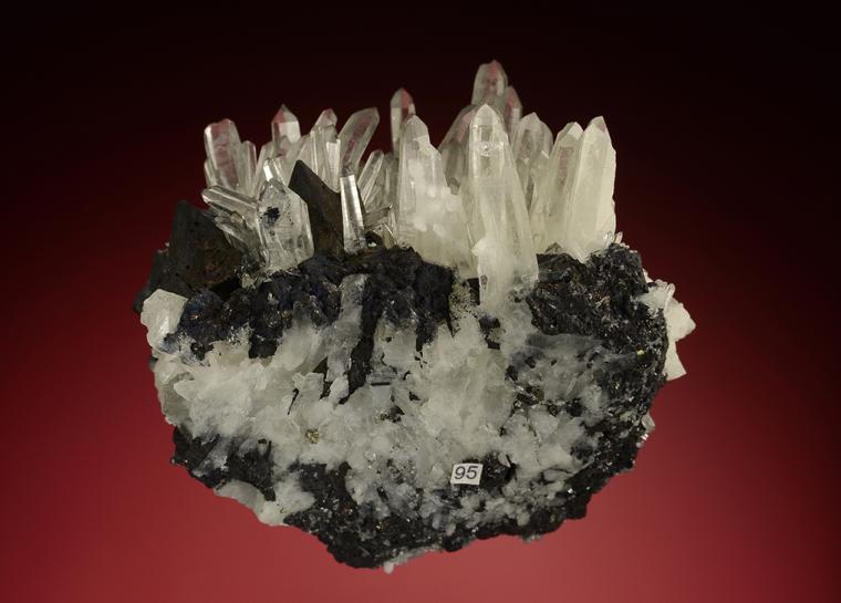 TETRAHEDRITE on QUARTZ