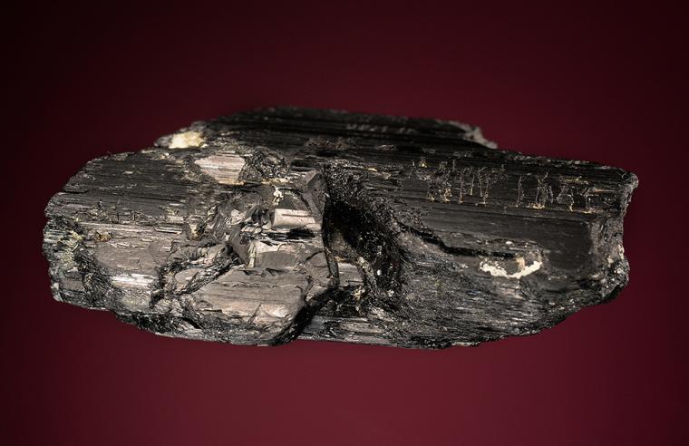 MAGNESIO-HASTINGSITE