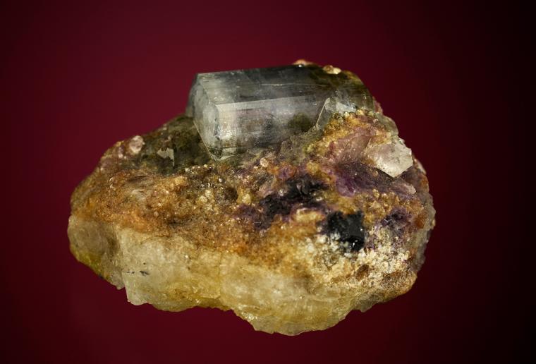 FLUORAPATITE