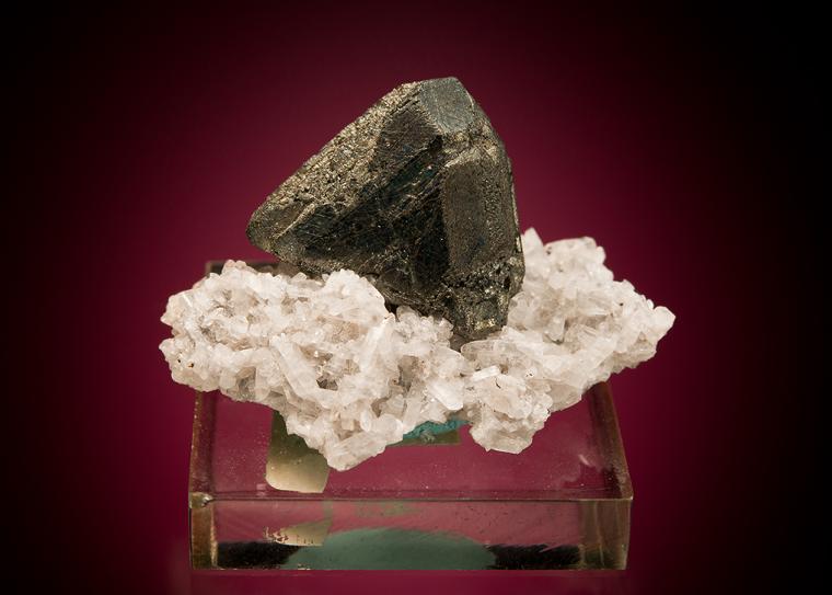 TENNANTITE on QUARTZ