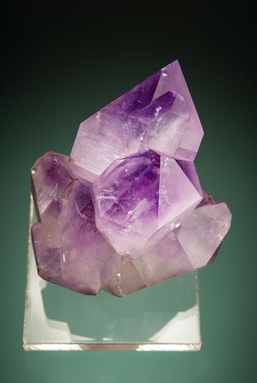 QUARTZ var. Amethyst