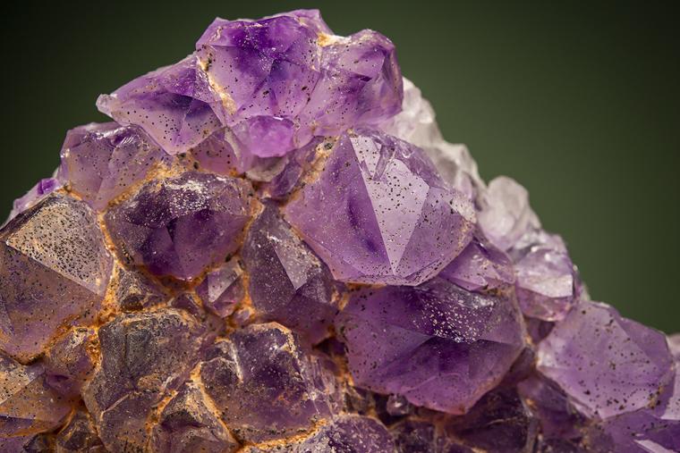 QUARTZ var. Amethyst