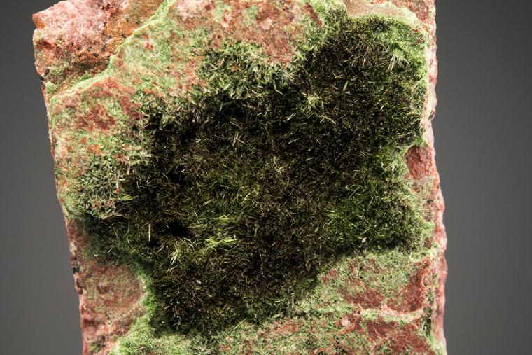 OLIVENITE