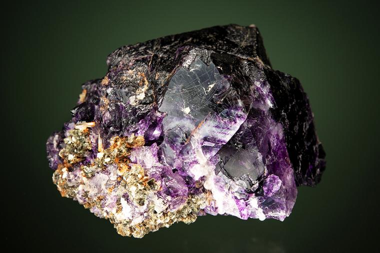 FLUORITE