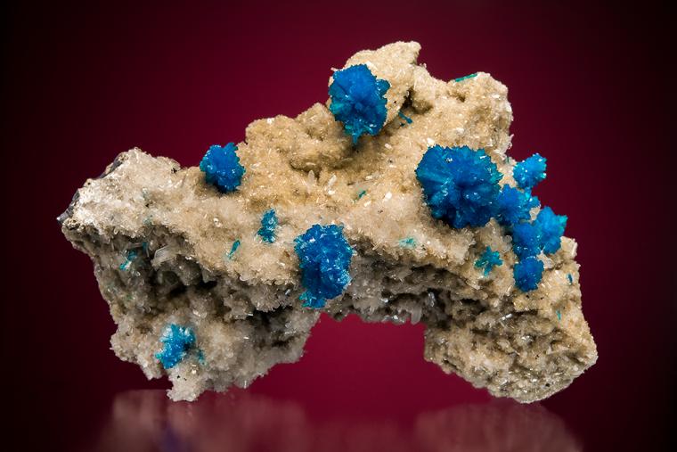 CAVANSITE on STILBITE