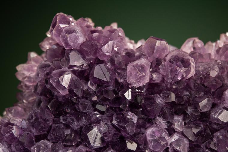 QUARTZ var. Amethyst