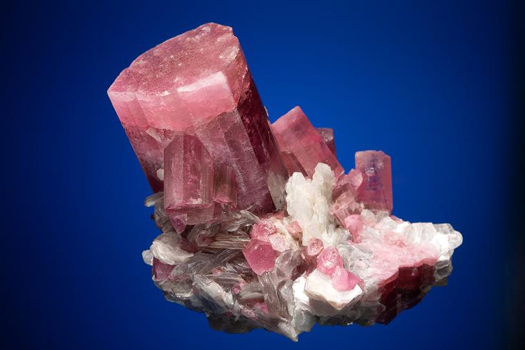 ELBAITE with LEPIDOLITE and ALBITE var. Cleavelandite