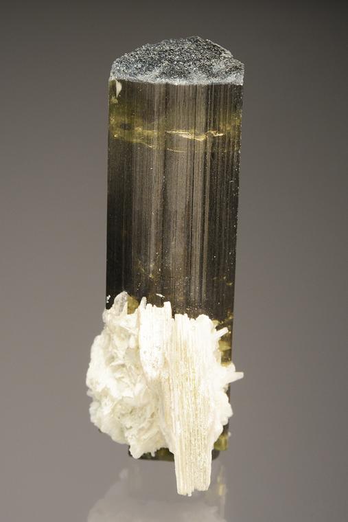 ELBAITE with MICA and ALBITE var. Cleavelandite