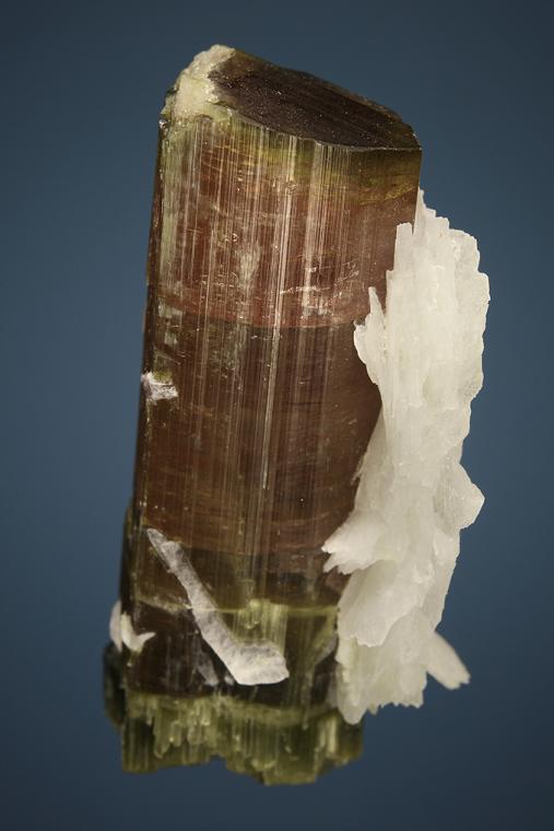 ELBAITE with LEPIDOLITE and ALBITE var. Cleavelandite