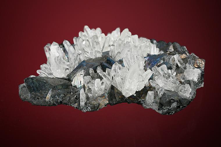 TETRAHEDRITE with QUARTZ