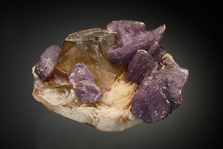 LEPIDOLITE with QUARTZ on ALBITE var. Cleavelandite