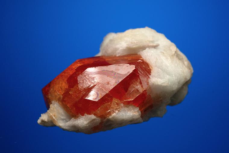 SPESSARTINE on ALBITE var. Cleavelandite