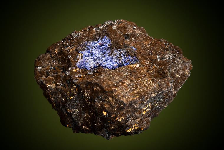 PHOSPHOSIDERITE on LITHIOPHILITE