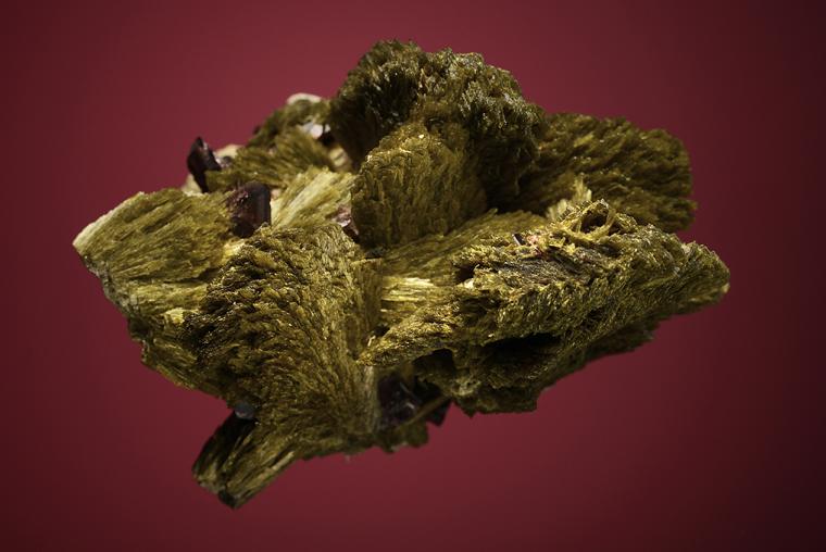 EPIDOTE with AXINITE