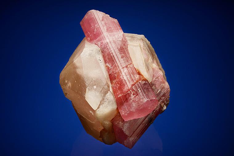 ELBAITE with LEPIDOLITE on QUARTZ