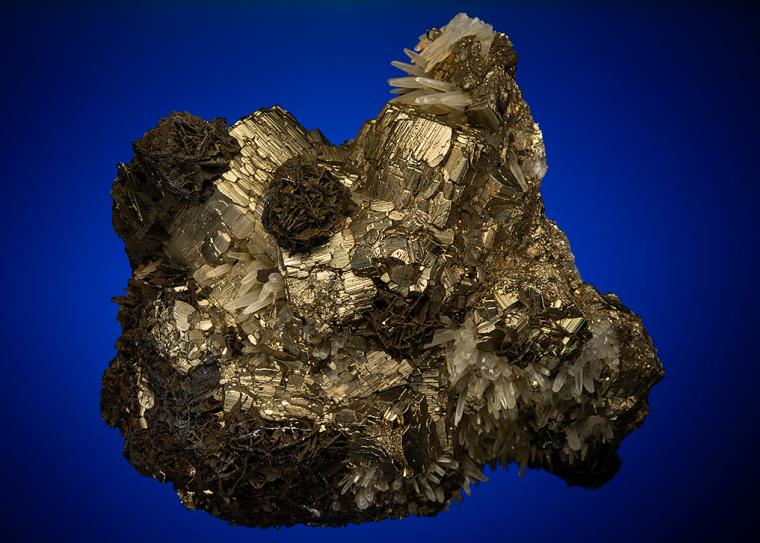 WURTZITE and QUARTZ on PYRITE