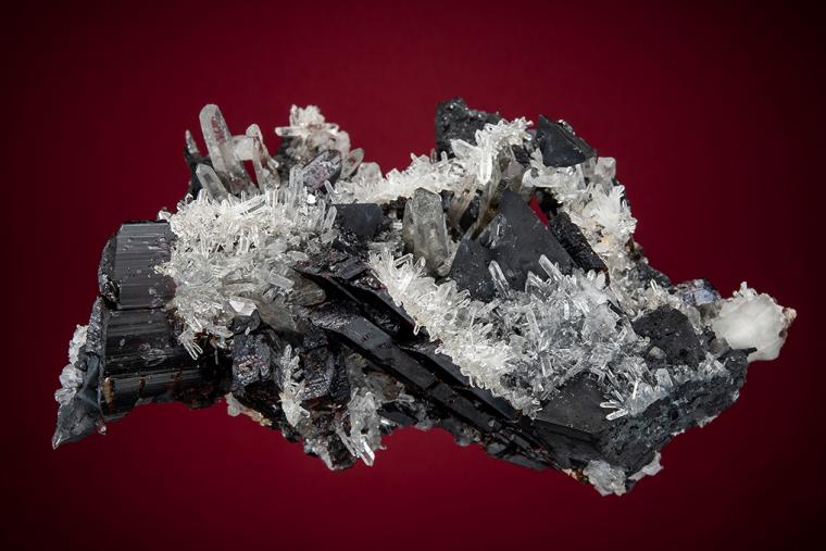 HÜBNERITE with TETRAHEDRITE and QUARTZ