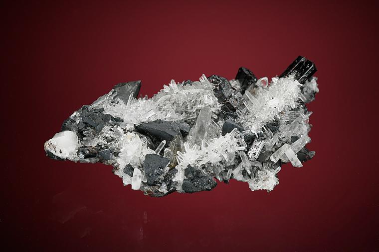 HÜBNERITE with TETRAHEDRITE and QUARTZ