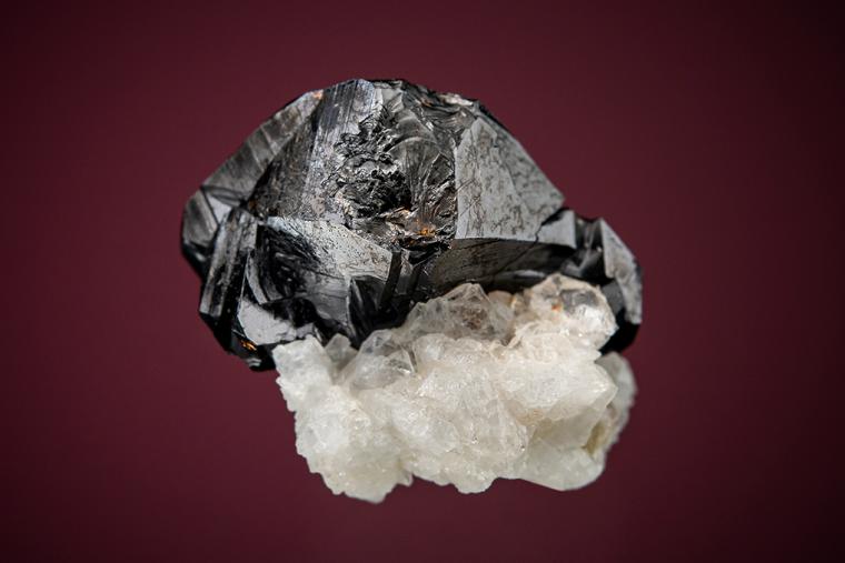 CASSITERITE on ALBITE var. Cleavelandite