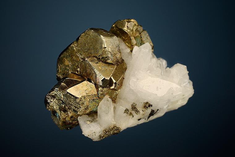 PYRITE on QUARTZ