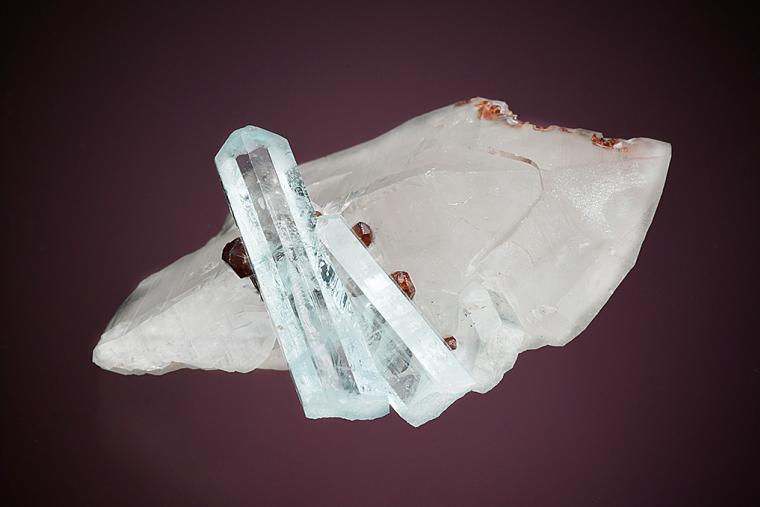 BERYL var. Aquamarine with SPESSARTINE on QUARTZ
