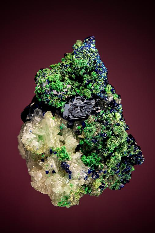 ARSENTSUMEBITE on AZURITE with CERUSSITE