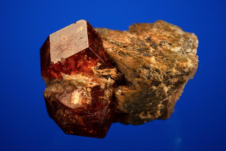 GROSSULAR