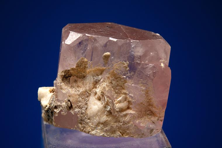 FLUORAPATITE