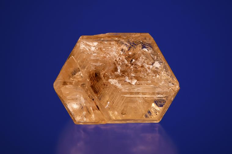 CORUNDUM var. Sapphire